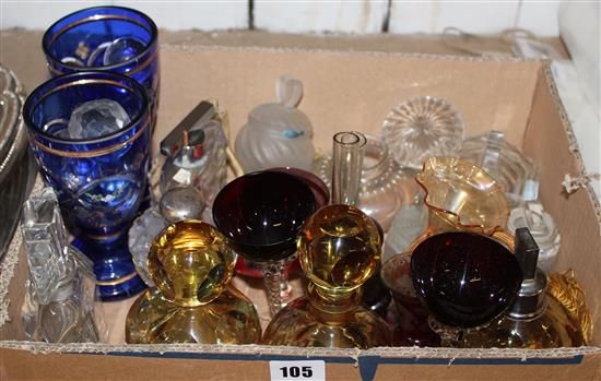 Collection of scent bottles & glassware